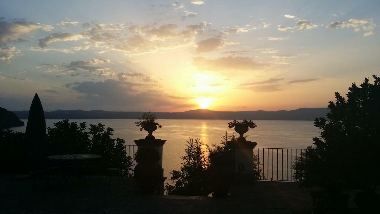 La Villa Di Augusto Anguillara Sabazia Exterior photo